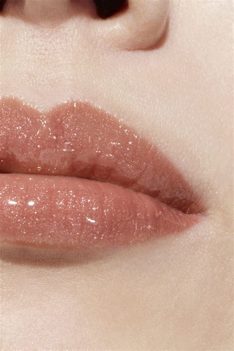 chanel gloss 724|Chanel coco gloss 724.